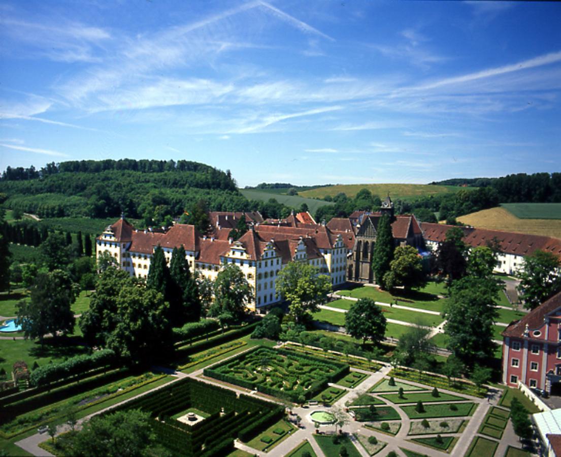 Markgraeflich Badischer Gasthof Schwanen Salem  Exteriör bild