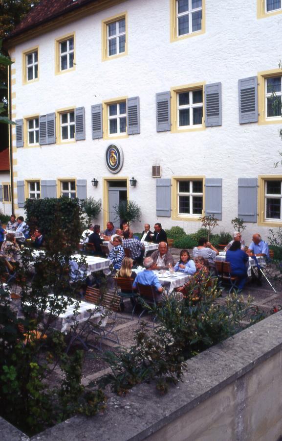 Markgraeflich Badischer Gasthof Schwanen Salem  Exteriör bild